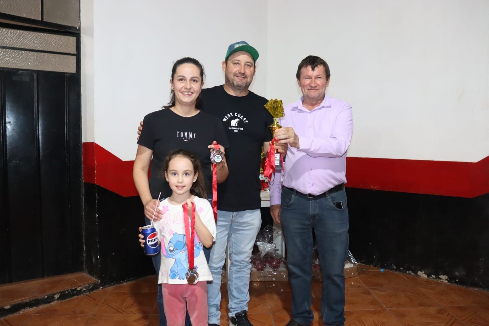 CAMPEÕES CAMPEONATO DE BOCHA E CANSASTRA